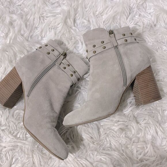 🟢3 items for $20—//BP Kolo Suede Leather Bootie Studded Ankle Strap Flared Heel - Picture 3 of 12